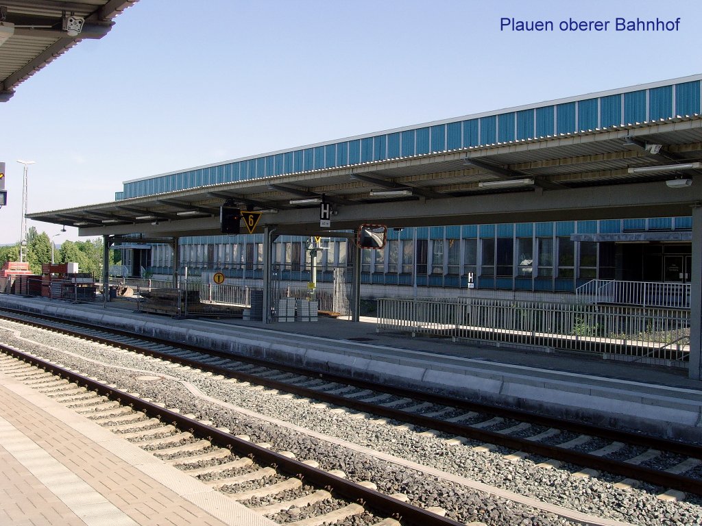 Bahnsteig oberer Bahnhof Plauen, Juli 2010