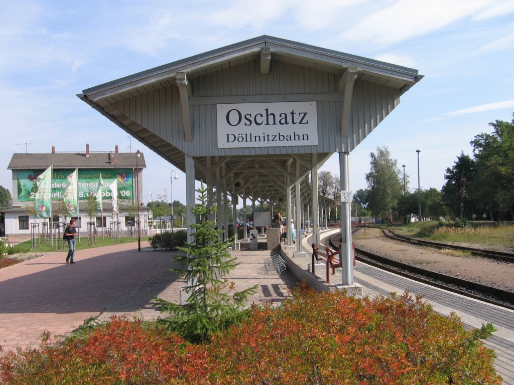 Bahnsteig der Schmalspurbahn in Oschatz, 2006
