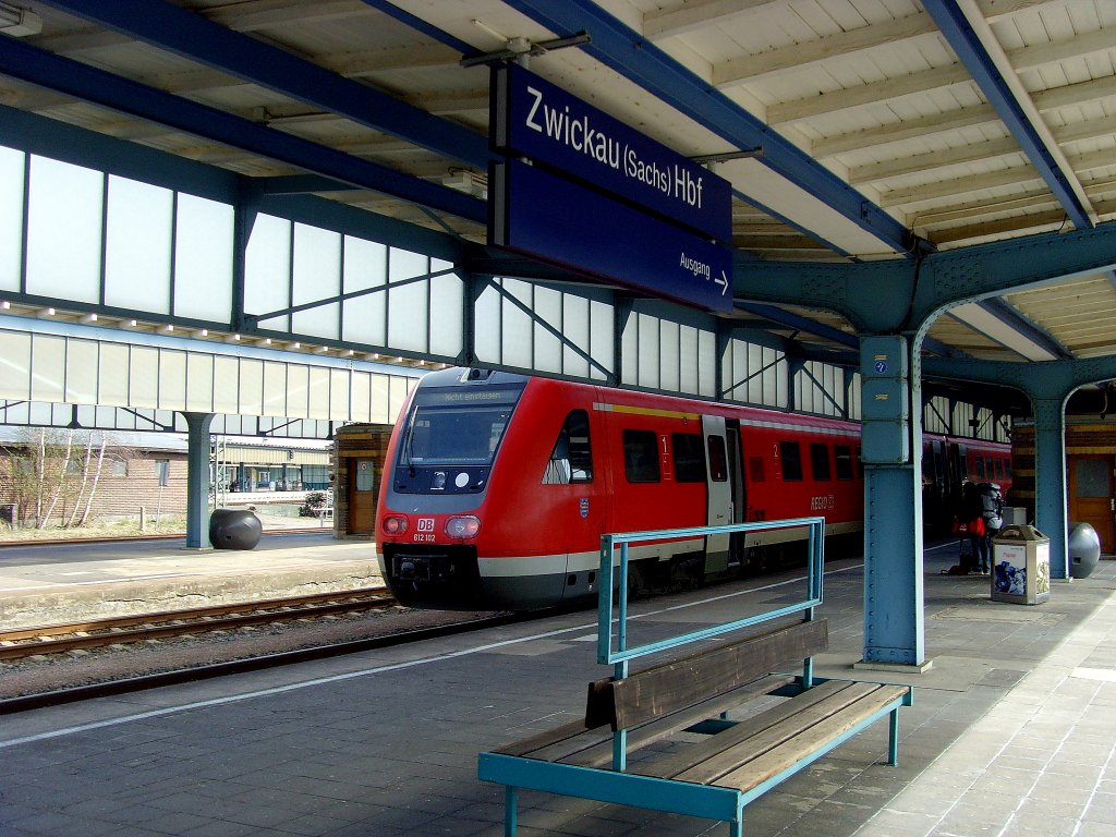 BR 612 in Zwickau/Sachsen am 3.4.2011