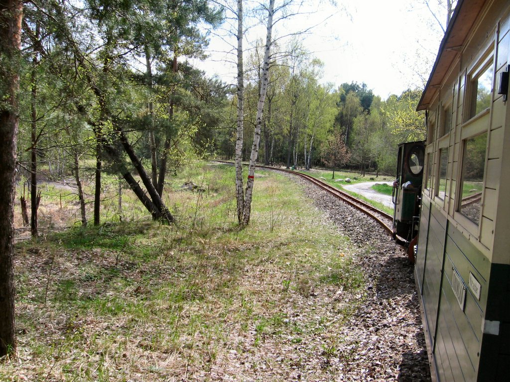 Muskauer Waldeisenbahn, kromlauer Streckenast im April 2006