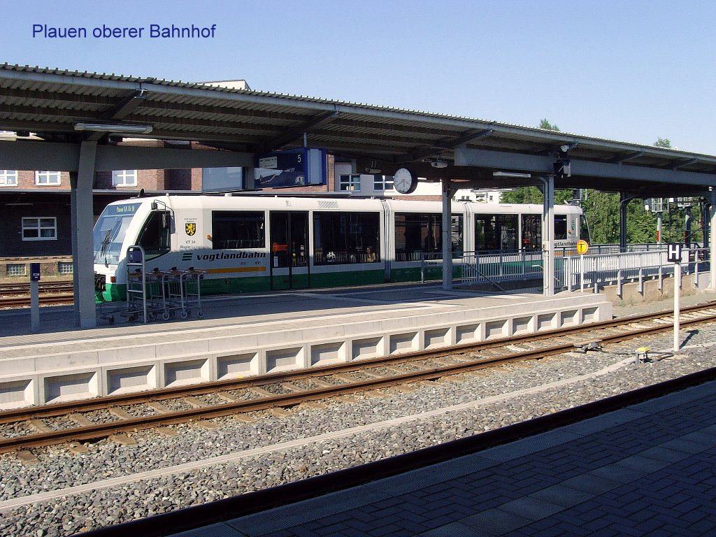 Triebwagen der Vogtlandbahn in Plauen oberer Bahnhof