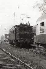 E 04 in Borna, DMV Sonderzug um 1986