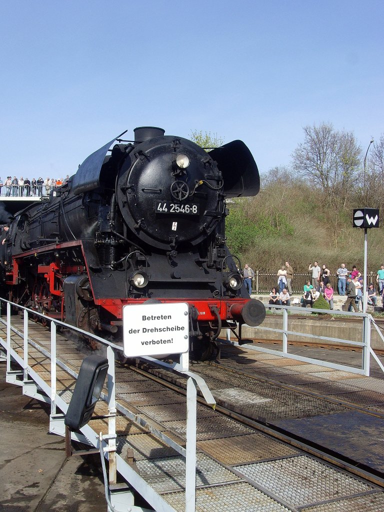 Lok der Br 44 in Dresden-Altstadt