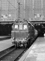 E 0e am Bahnsteig 15 Hbf Leipzig um 1985